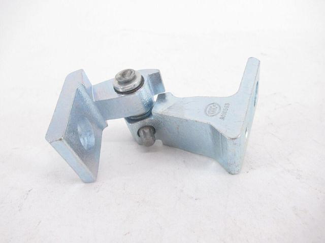 Bisagra de puerta trasera izquierda 8K0831401S VAG