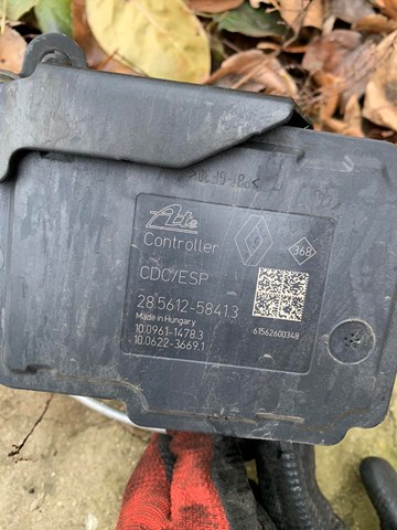 Купить 28561258413 Renault (RVI) 