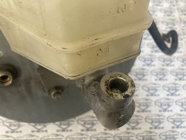Вакуумник Mercedes A0044301830 цена, от 15.20 USD