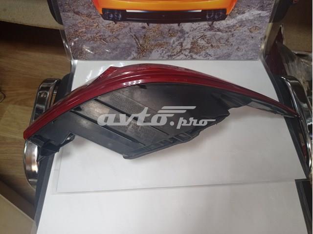 B45B51150E Mazda Задний правый внешний фонарь