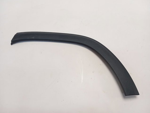 Купить A247885022269 Mercedes Молдинг задней арки крыла, левый