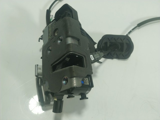  Fecho da porta dianteira esquerda Ford Kuga III SUV (DFK) (2019 - 2026) III