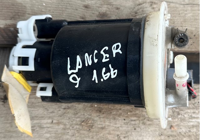  Mitsubishi MR497413 цена, от 25.34 USD