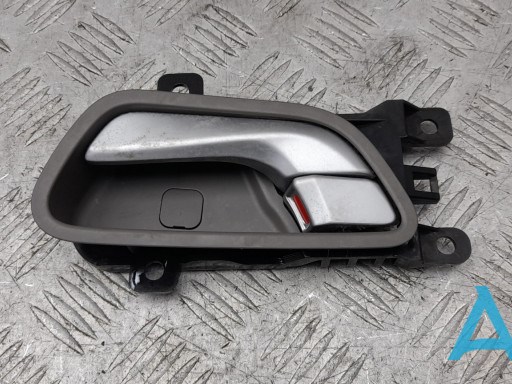  826102W000SDH Hyundai/Kia