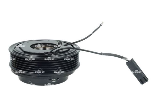 Шкив компрессора кондиционера KB8E61450 Mazda