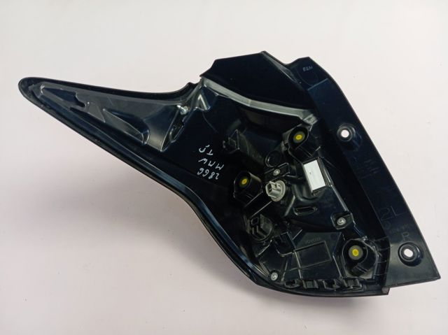 Купить 81551K0040 Toyota Задняя правая фара