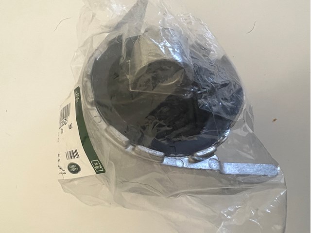C2P8353 Jaguar 
