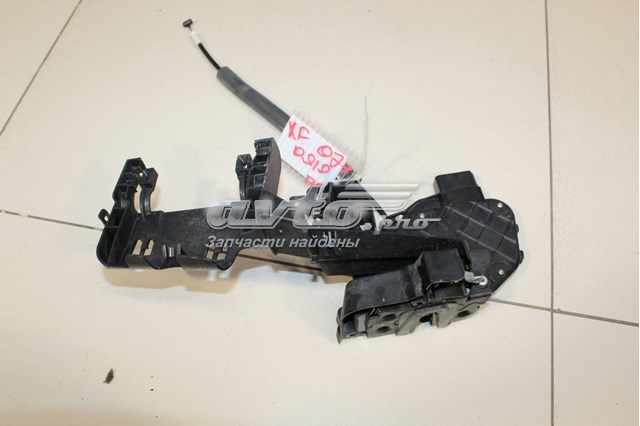 C2D5638 Jaguar Замок двери водителя