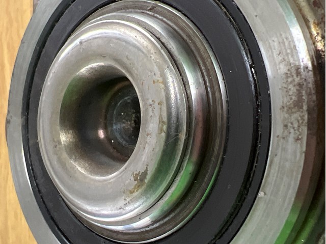 Compre 33416786552 BMW Cubo traseiro