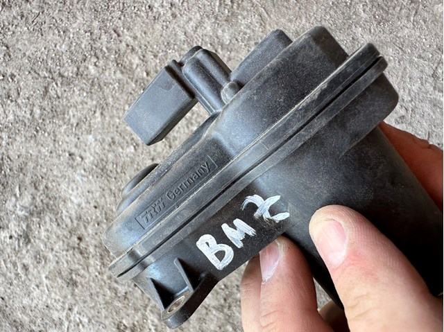 Купить 32357541 BMW 