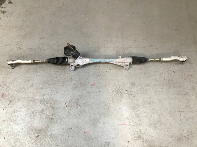 Cremalheira da direção Toyota Yaris preço, a partir de 336,74 USD