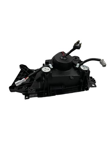 Фара правая Isuzu 8972615690