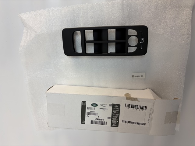 LR135834 Land Rover 