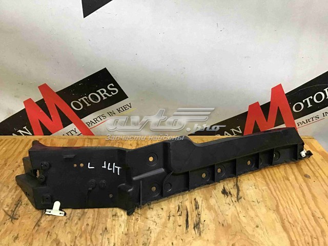 Направляющая заднего бампера левая Land Rover LR055888 цена, от 33.87 USD