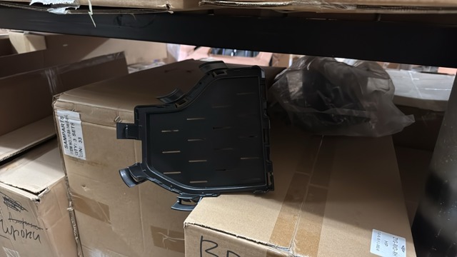 Решетка бампера переднего левая 7095158 Autotechteile