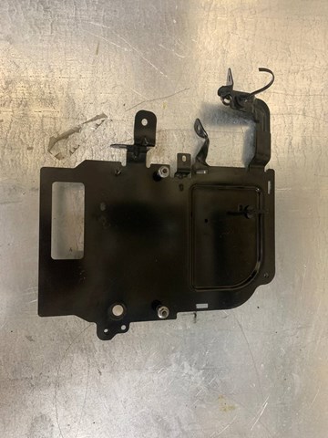 Купить LX6112A692BB Ford 