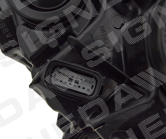 Фара правая Ford MDS7Z13008A
