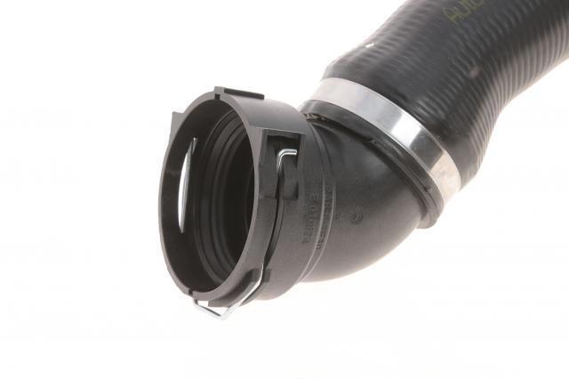 Шланг/патрубок интеркуллера Autotechteile 7001153 цена, от 52.41 USD