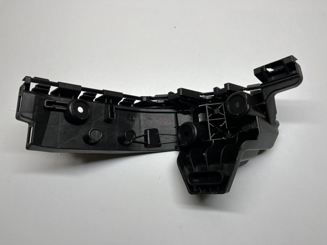 12G807394A VAG Правое крепление заднего бампера