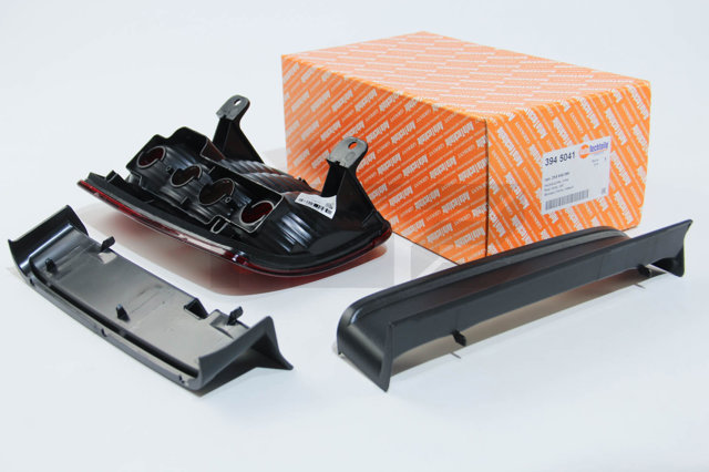 Задняя левая фара Autotechteile 3945041 цена, от 31.86 USD