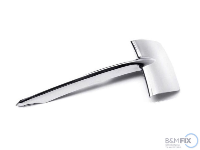 51117325395 BMW Молдинг решетки бампера переднего левый