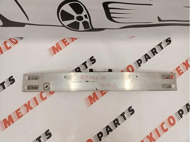 Усилитель переднего бампера 620306CA0A Nissan/Infiniti