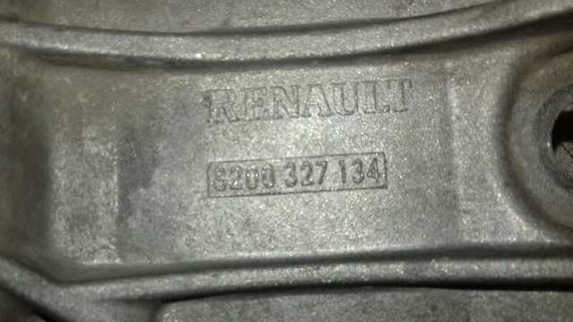8200327134 Renault (RVI) Кронштейн крепления генератора