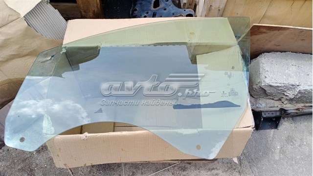 Стекло водительской двери Ford DS73F21411A