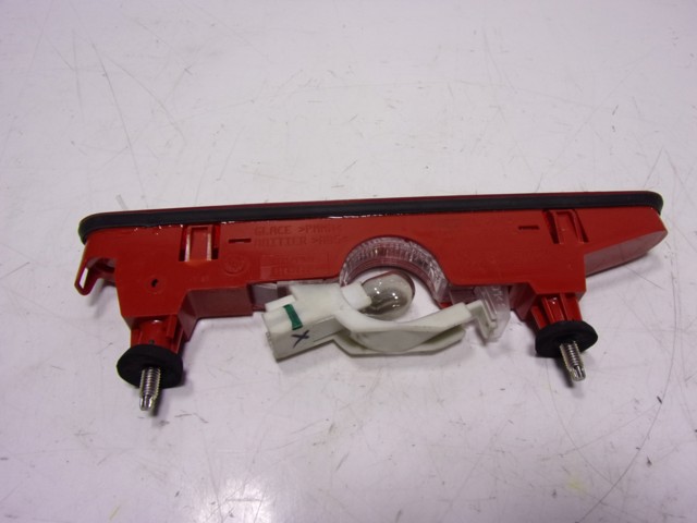  Sinal de parada traseiro adicional Citroen Berlingo сaixa (K9) (2018 - 2026) 