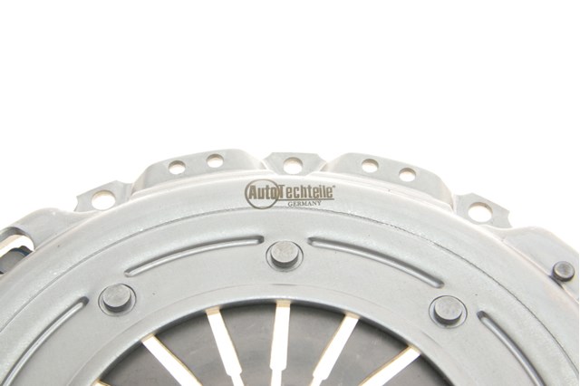 Комплект сцепления AUTOTECHTEILE 3105002
