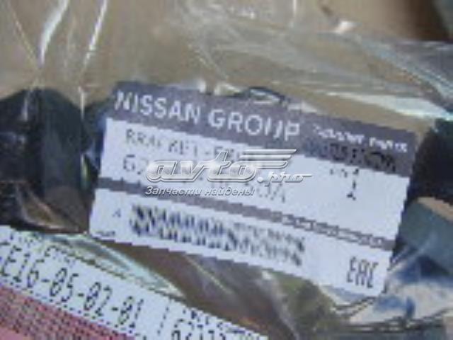 62222BC50A Nissan consola de fixação das luzes de nevoeiro direitas