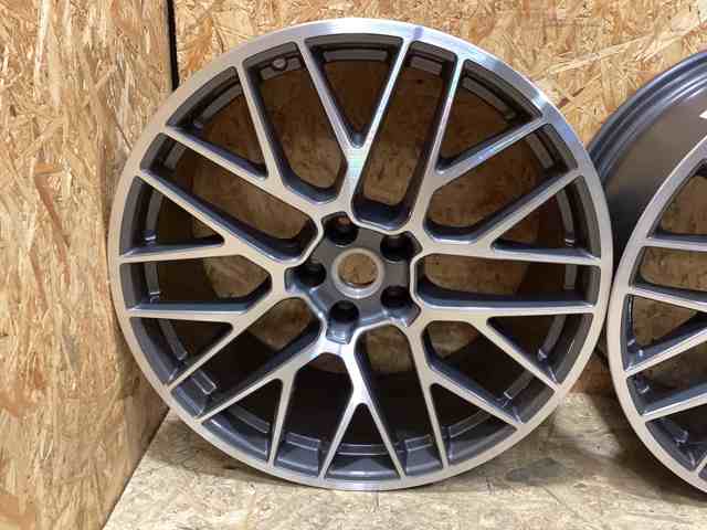  Porsche 95B601025DL цена, от 696.82 USD
