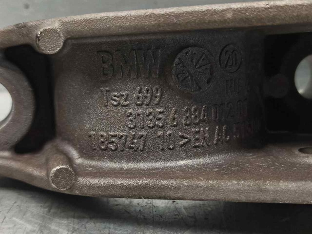 31356884012 BMW Хомут крепления втулки стабилизатора переднего