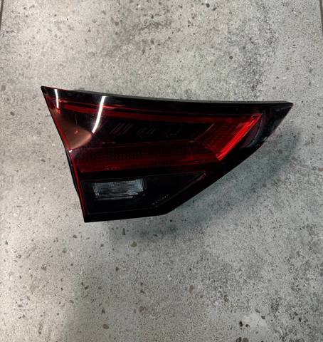 Фонарь задний левый внутренний 265556RR1A Nissan/Infiniti