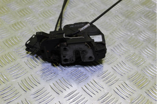  Renault (RVI) 825036697R цена, от 43.07 USD