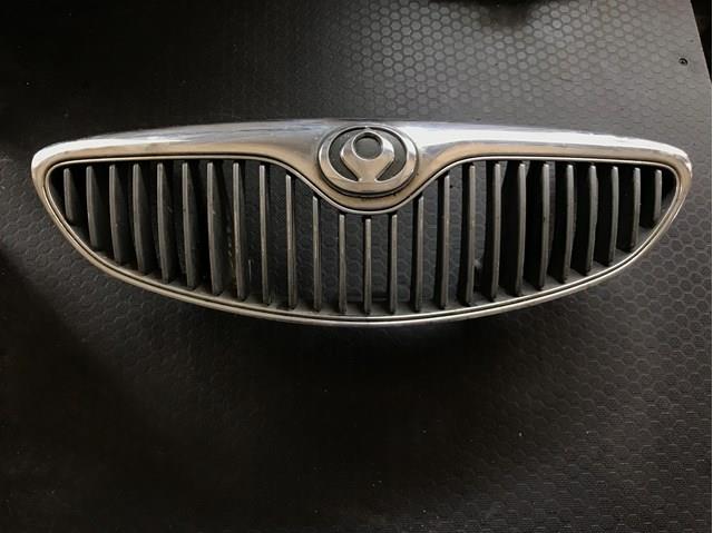 Облицовка радиатора Mazda Xedos 6 седан (CA) (1992 - 2000) цена, от 19.01 USD