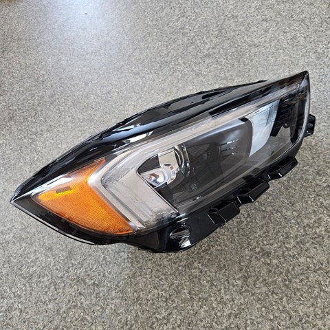 Купить KT4Z13008AY Ford Фара основная правая