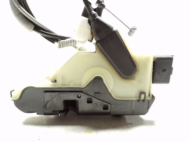 Замок передней левой двери Peugeot/Citroen 9686919280