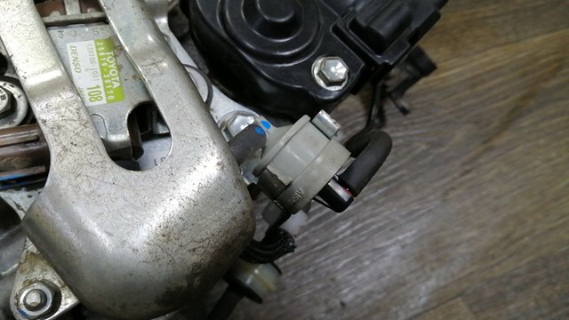 Фильтр вентиляции картера на Toyota Avensis T27