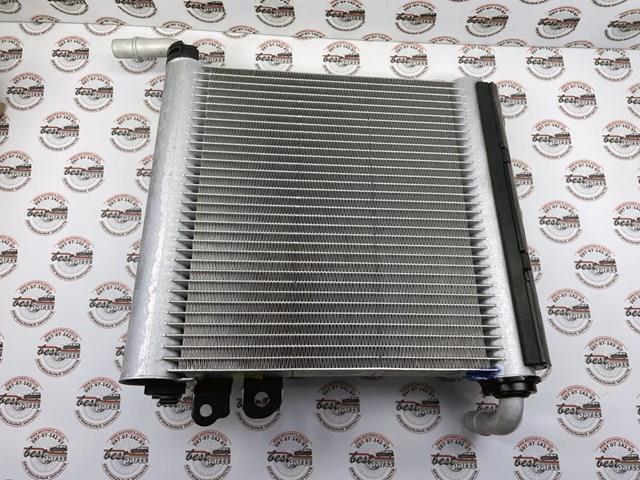  Land Rover LR140296