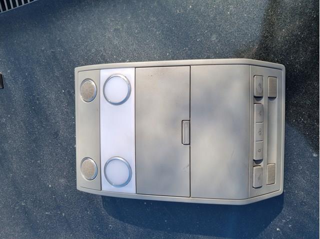 Плафоны внутреннего освещения VAG 7L0868403 цена, от 19.00 USD