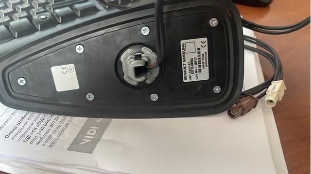 Antena 8201684054 RENAULT