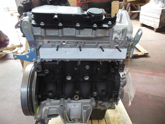 F1AE0481H Iveco motor montado