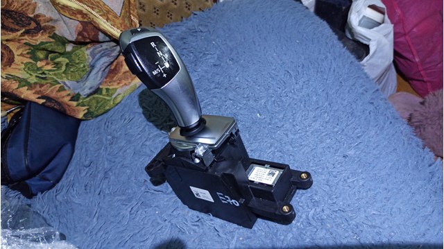 61319162975 BMW Кулиса КПП