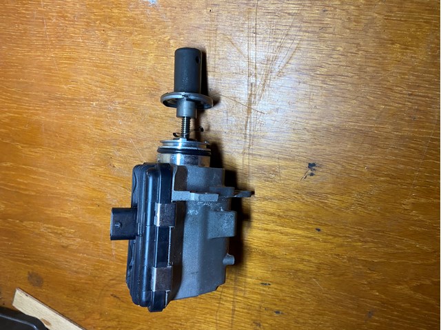  Peugeot/Citroen 9835786280 цена, от  USD