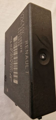  284L08347R Renault (RVI)