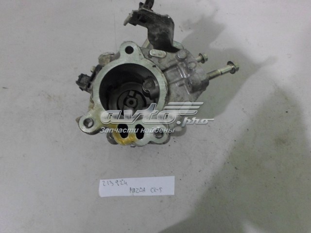 Кронштейн топливного насоса ТНВД Mazda PY0110190 цена, от 14.06 USD