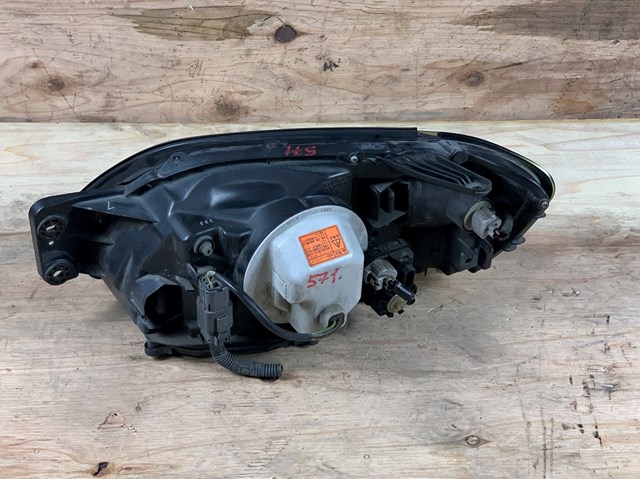 Купить 84001AE400 Subaru Фара основная правая