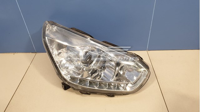 T113772020AF Chery Фара передняя правая