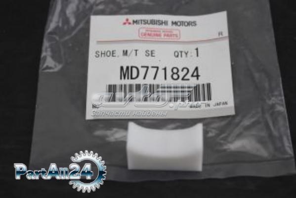 Купить Втулка кулисы Митсубиси Спейс-Вагон III N8, N9